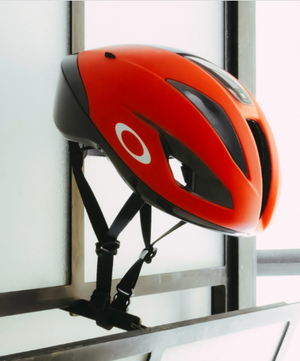 
                  
                    Cargar imagen en el visor de la galería, Oakley Casco Velo Match Black Red
                  
                