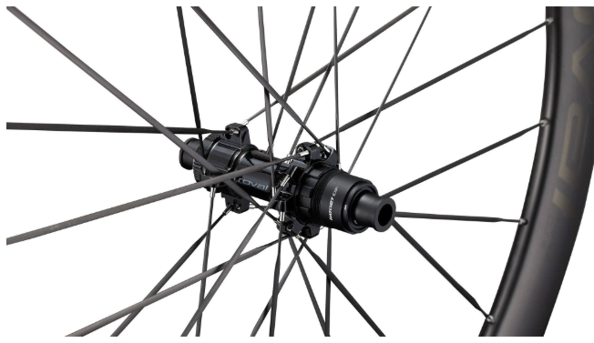 
                  
                    Cargar imagen en el visor de la galería, Roval Rapide CLX III
                  
                