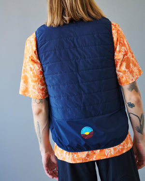 
                  
                    Cargar imagen en el visor de la galería, Balance Insulated Vest Navy
                  
                