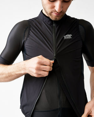 
                  
                    Cargar imagen en el visor de la galería, Mechanism Stow Away Gilet - Black
                  
                